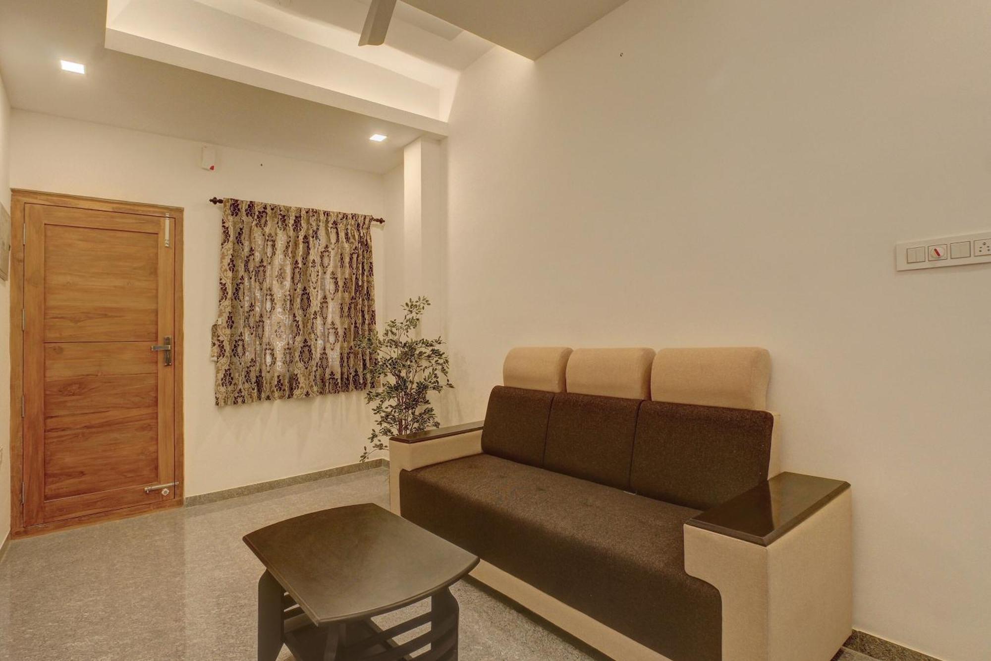 Hotel O Blue Moon Singanallur Екстер'єр фото
